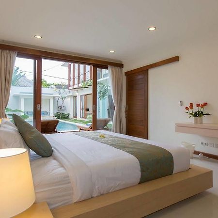 Villa Alaya By Nagisa Bali เซมินยัค ภายนอก รูปภาพ