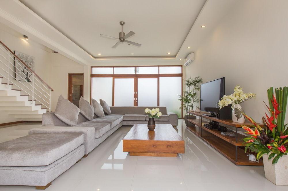 Villa Alaya By Nagisa Bali เซมินยัค ภายนอก รูปภาพ