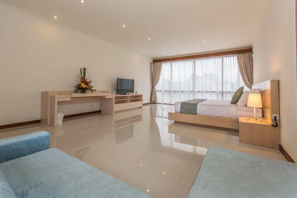 Villa Alaya By Nagisa Bali เซมินยัค ภายนอก รูปภาพ
